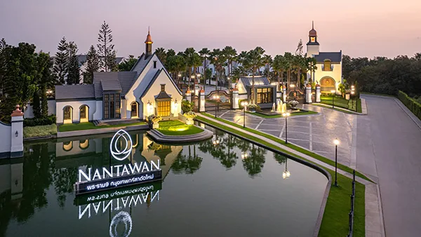 NANTAWAN พระราม9 กรุงเทพกรีฑาตัดใหม่ โครงการบ้านโดย Land & Houses